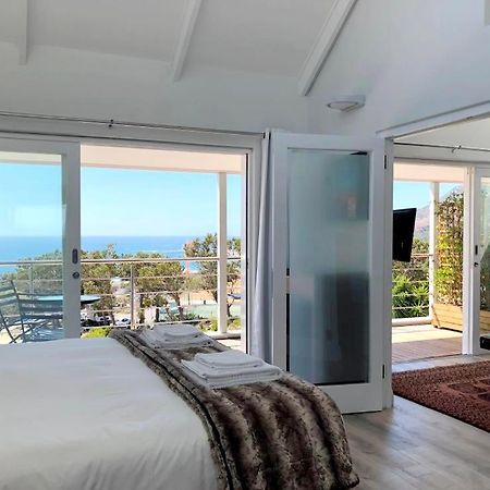 Bright Camps Bay Loft With Stunning Views And Shared Pool Apartamento Cidade Do Cabo Exterior foto